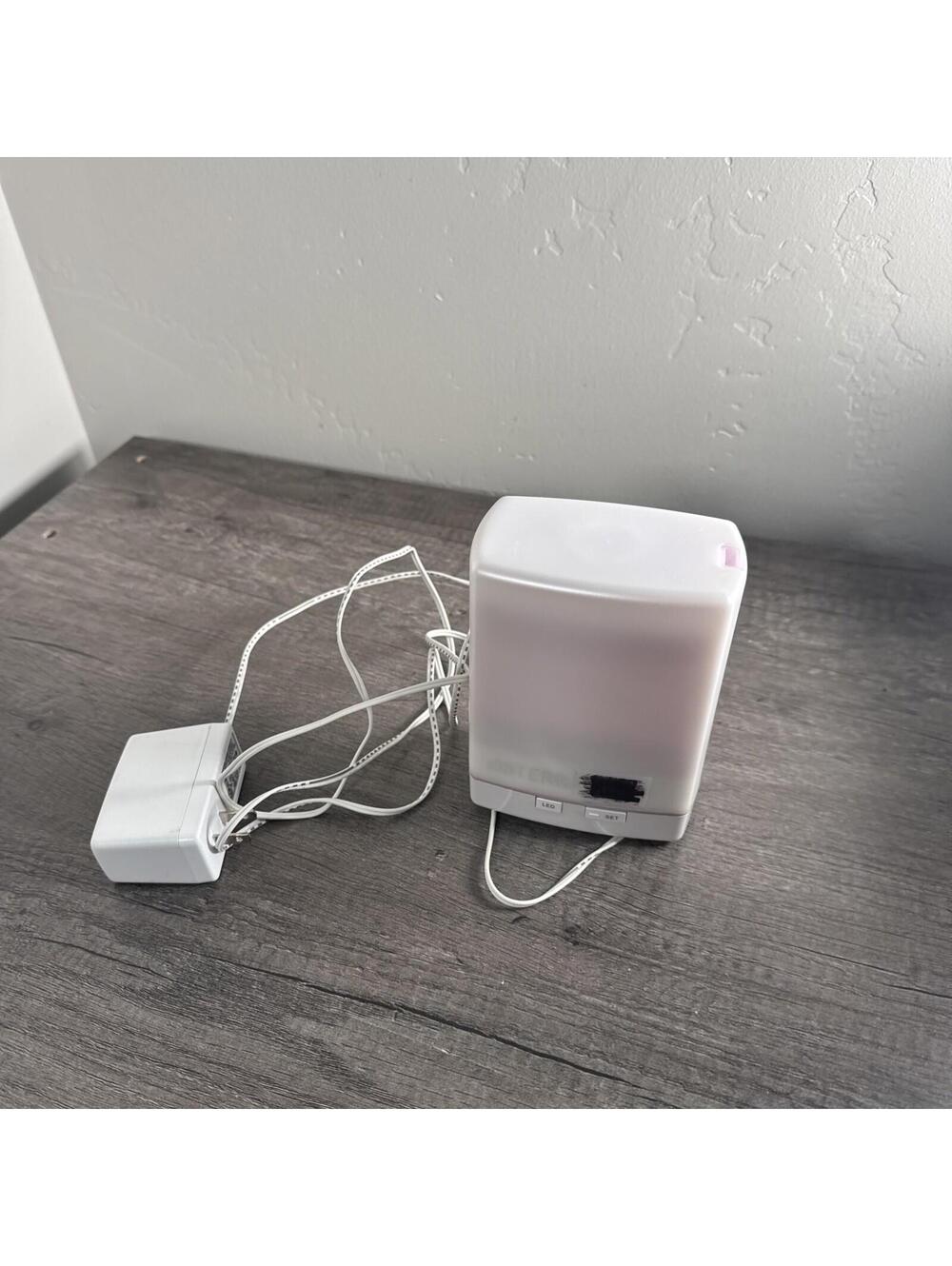 DoTerra Aroma Lite Diffuser White LED Nightlight Compact Automatic Shut off